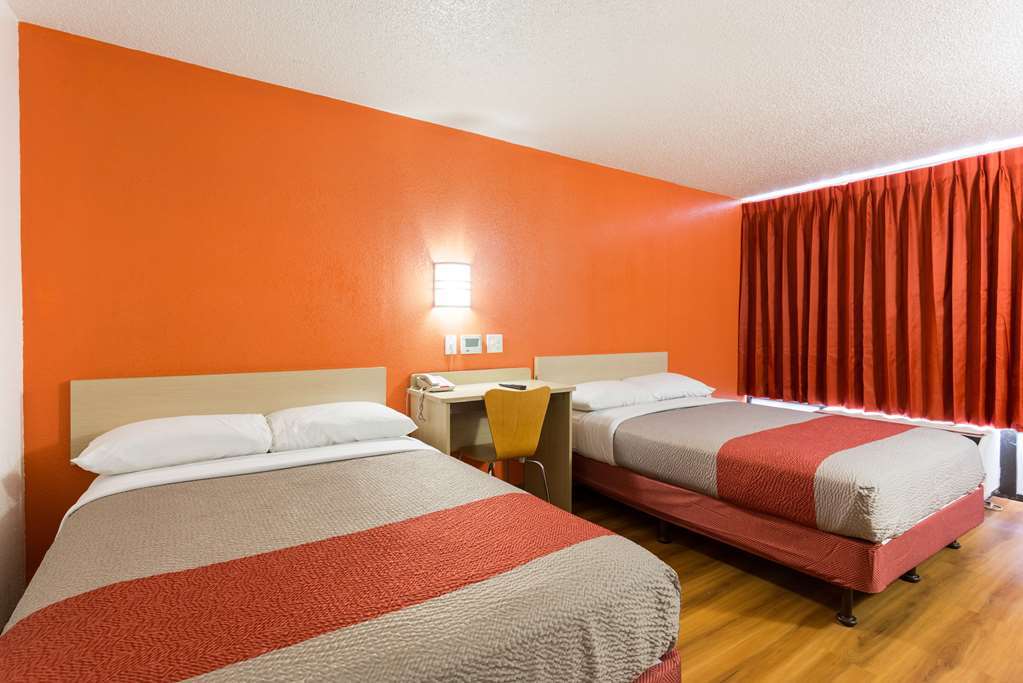 Motel 6-North Palm Springs, Ca - North Room photo